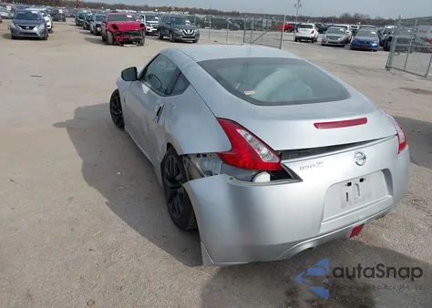 2016 Nissan 370Z Nismo/Nismo Tech/Sport/Sport Tech/Touring z USA, uszkodzony, nr VIN JN1AZ4EHXGM933443